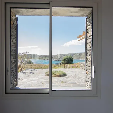 Sa Guineu * Cadaqués